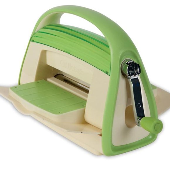 Cuttlebug die cutting and embossing machine - Picture 3 of 15